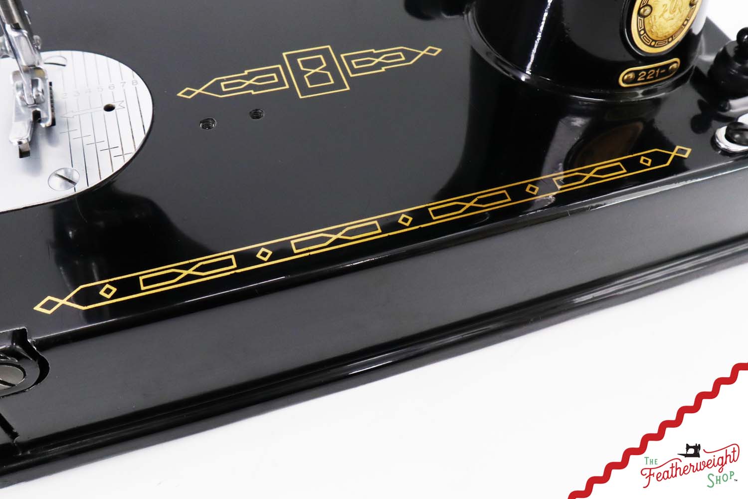 Singer Featherweight 221 Sewing Machine, AM6959** - 1957