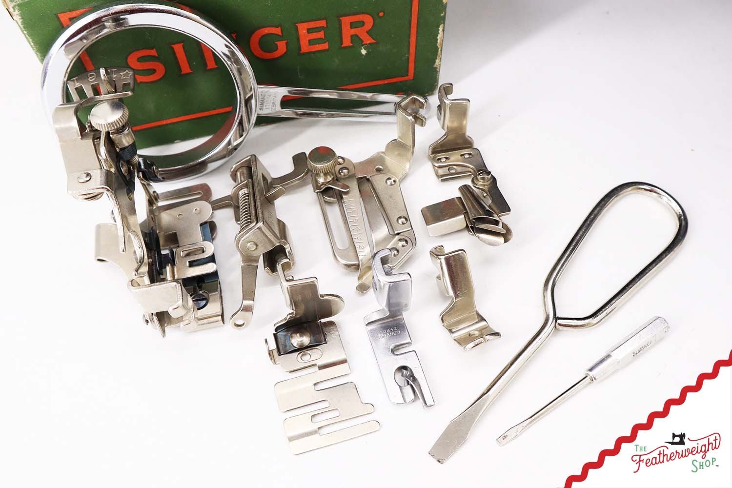 Singer Featherweight 222K Sewing Machine - EL6855**, 1956