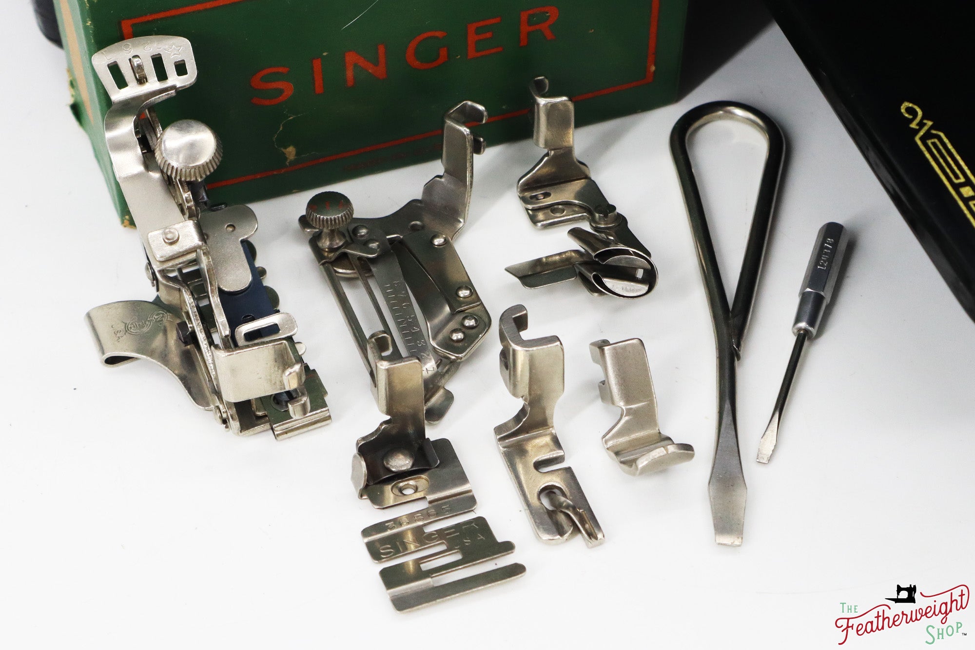 Singer Featherweight 221 Sewing Machine, AF8765** - 1941