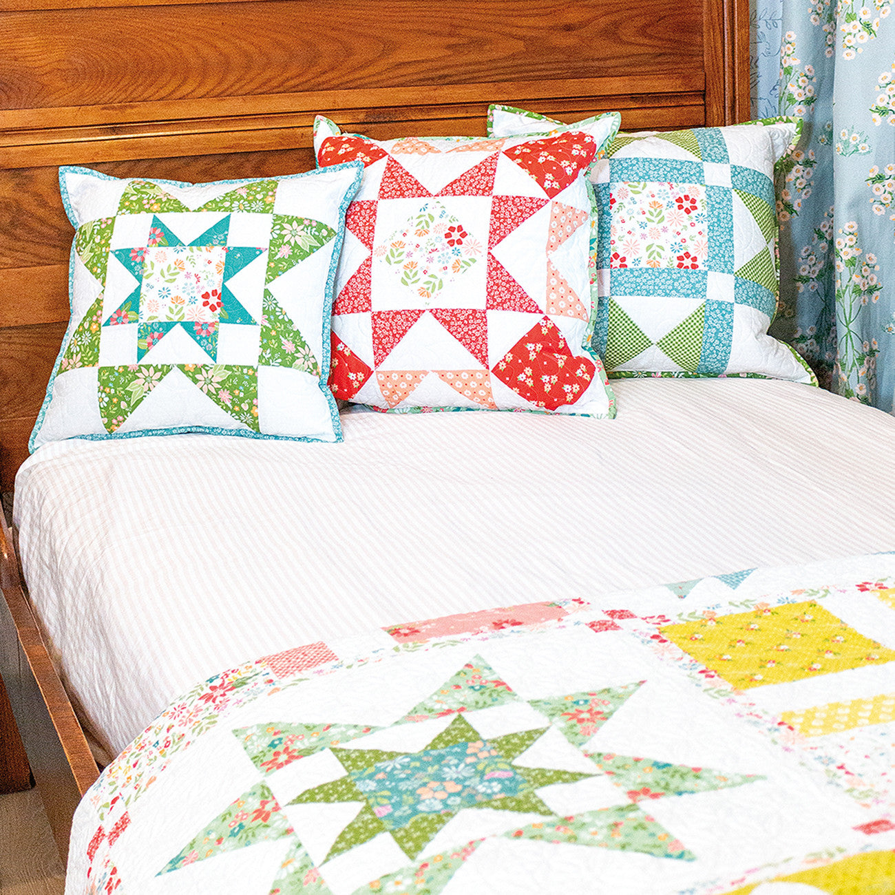 PATTERN BOOK, Family Favorites Quilts by Sherri McConnell & Chelsi Stratton