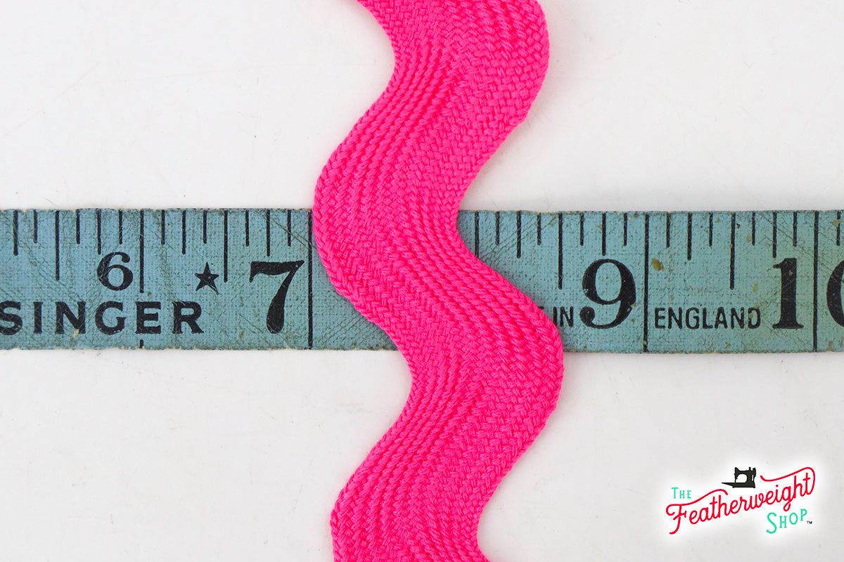 1 1/2" Inch JUMBO RIC RAC - BRIGHT PINK (by the yard)