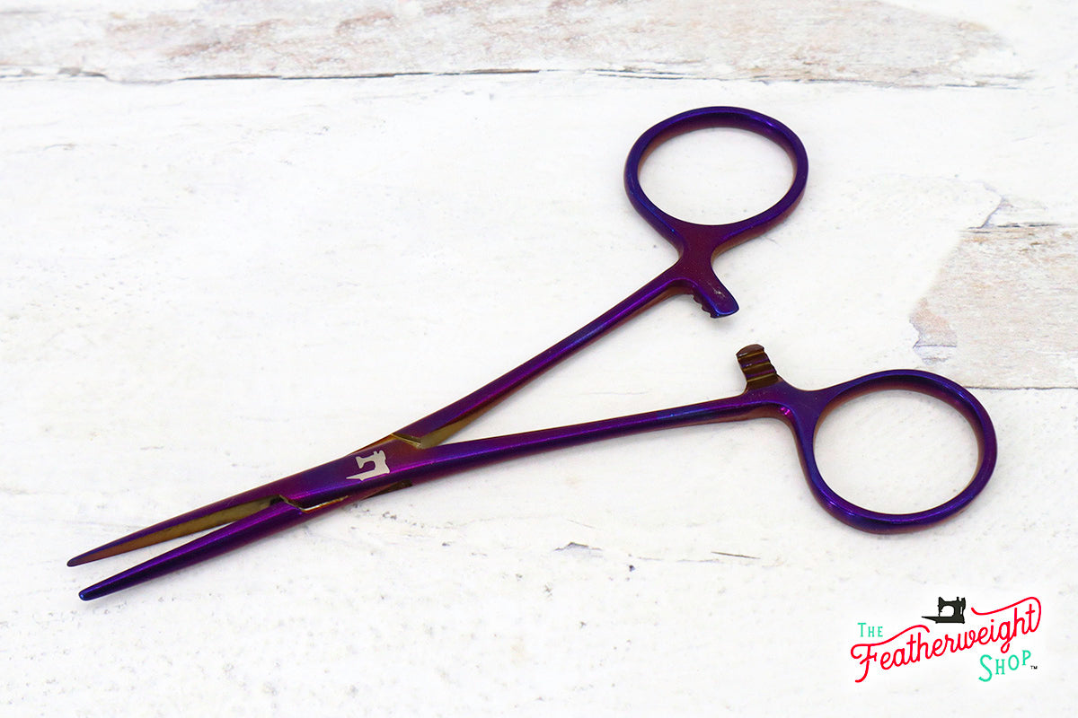 Thread-O-Stat, DARK LILAC PURPLE Featherweight Thread Grabber