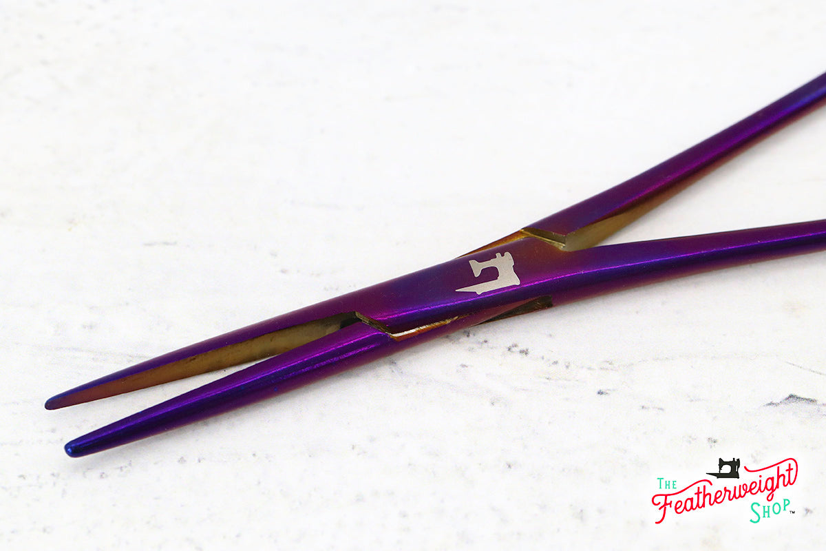 Thread-O-Stat, DARK LILAC PURPLE Featherweight Thread Grabber