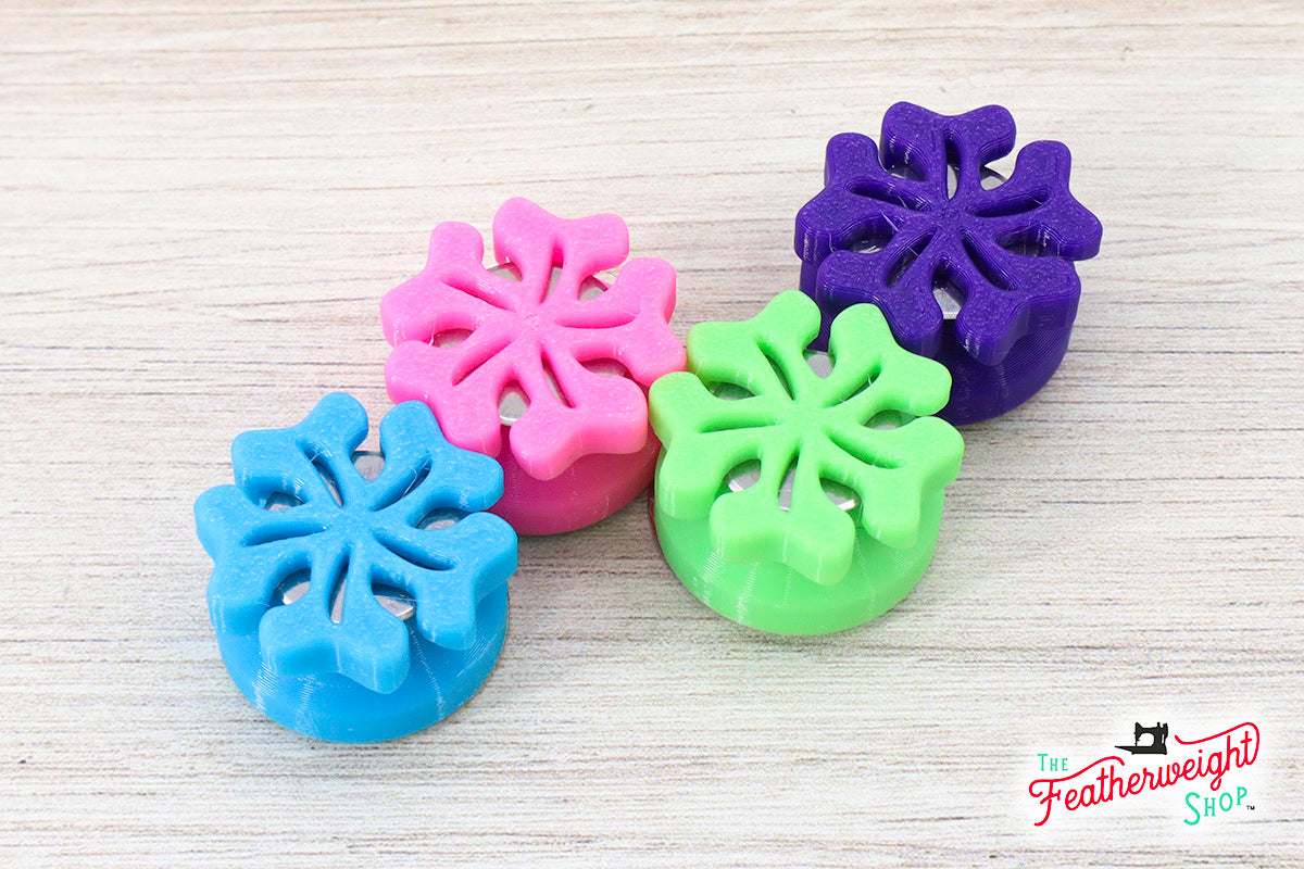 Thread Cutter, Magnetic Flower LIME Green