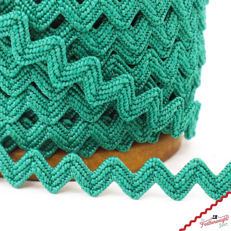 1/4" Inch JADE VINTAGE TRIM RIC RAC by Lori Holt (by the yard)