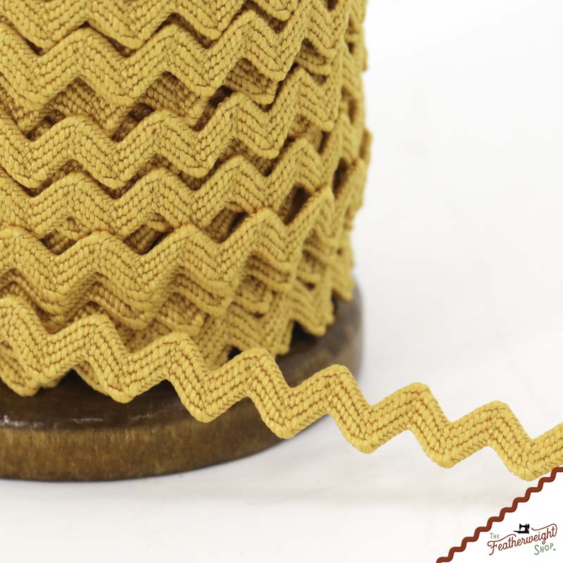 1/4" Inch Marigold VINTAGE TRIM RIC RAC by Lori Holt (by the yard)