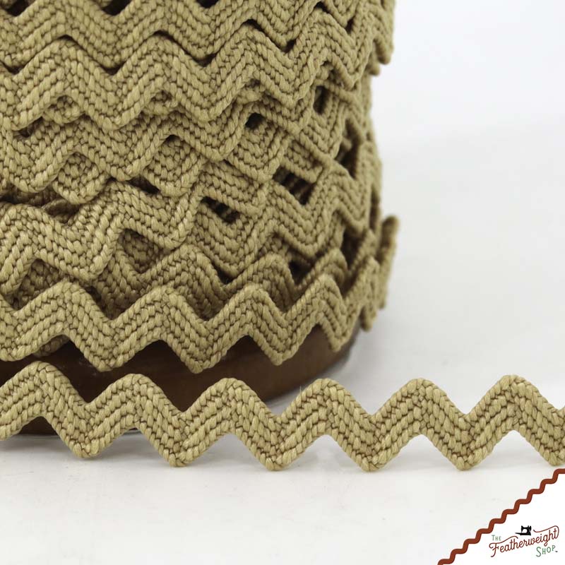 1/4" Inch NUTMEG VINTAGE TRIM RIC RAC by Lori Holt (by the yard)