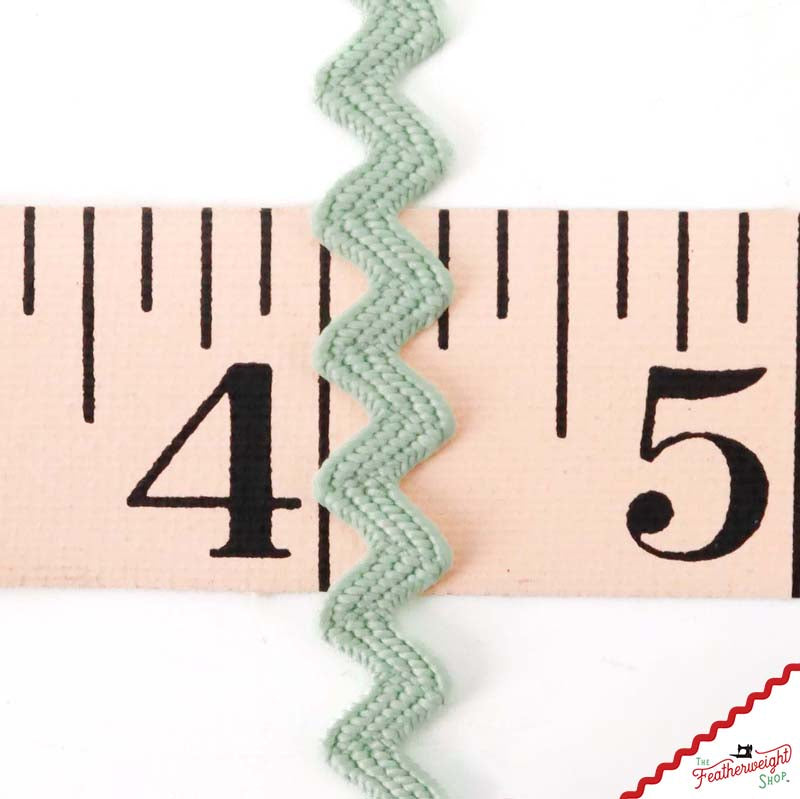 1/4" Inch SAGE VINTAGE TRIM RIC RAC by Lori Holt (by the yard)