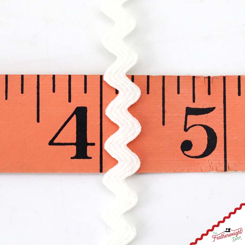 1/4" Inch CLOUD VINTAGE TRIM RIC RAC by Lori Holt (by the yard)
