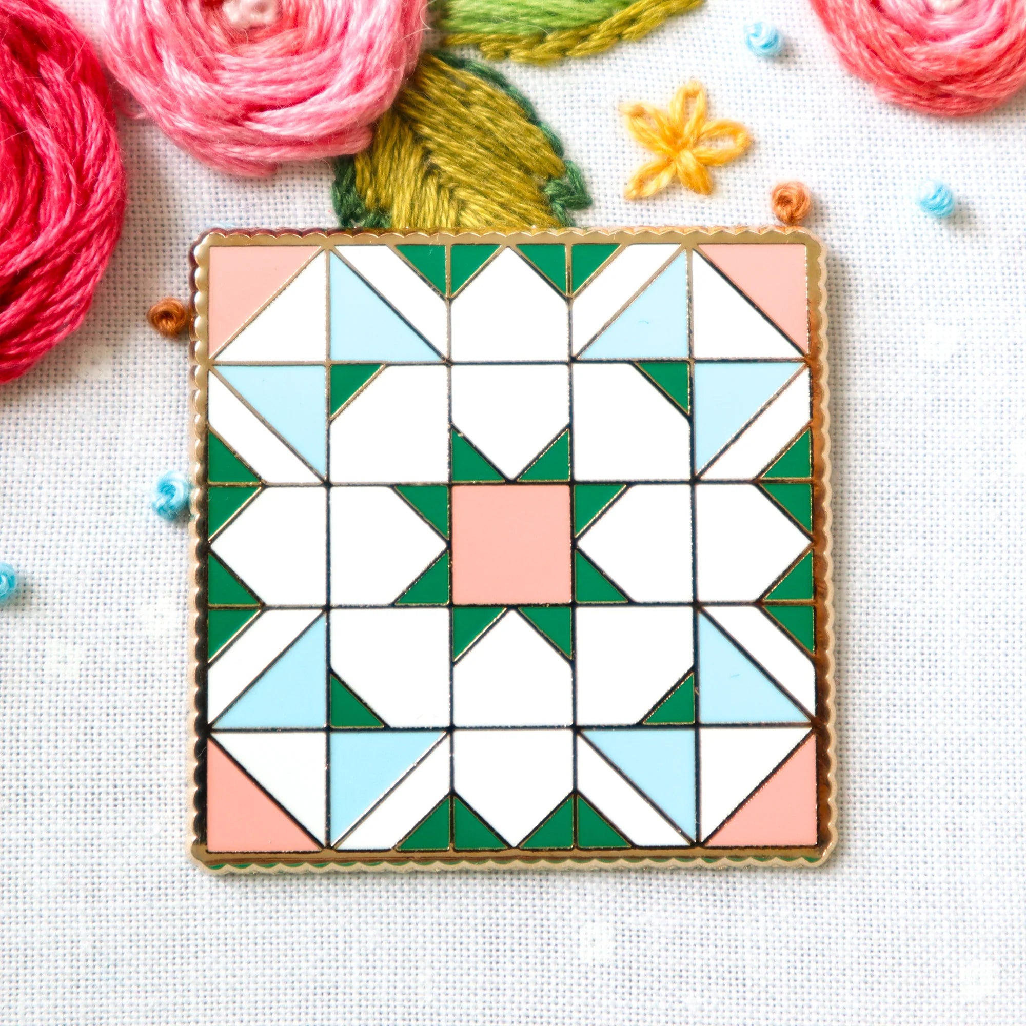 Needle Minder, Shining Star Quilt Block by Flamingo Toes