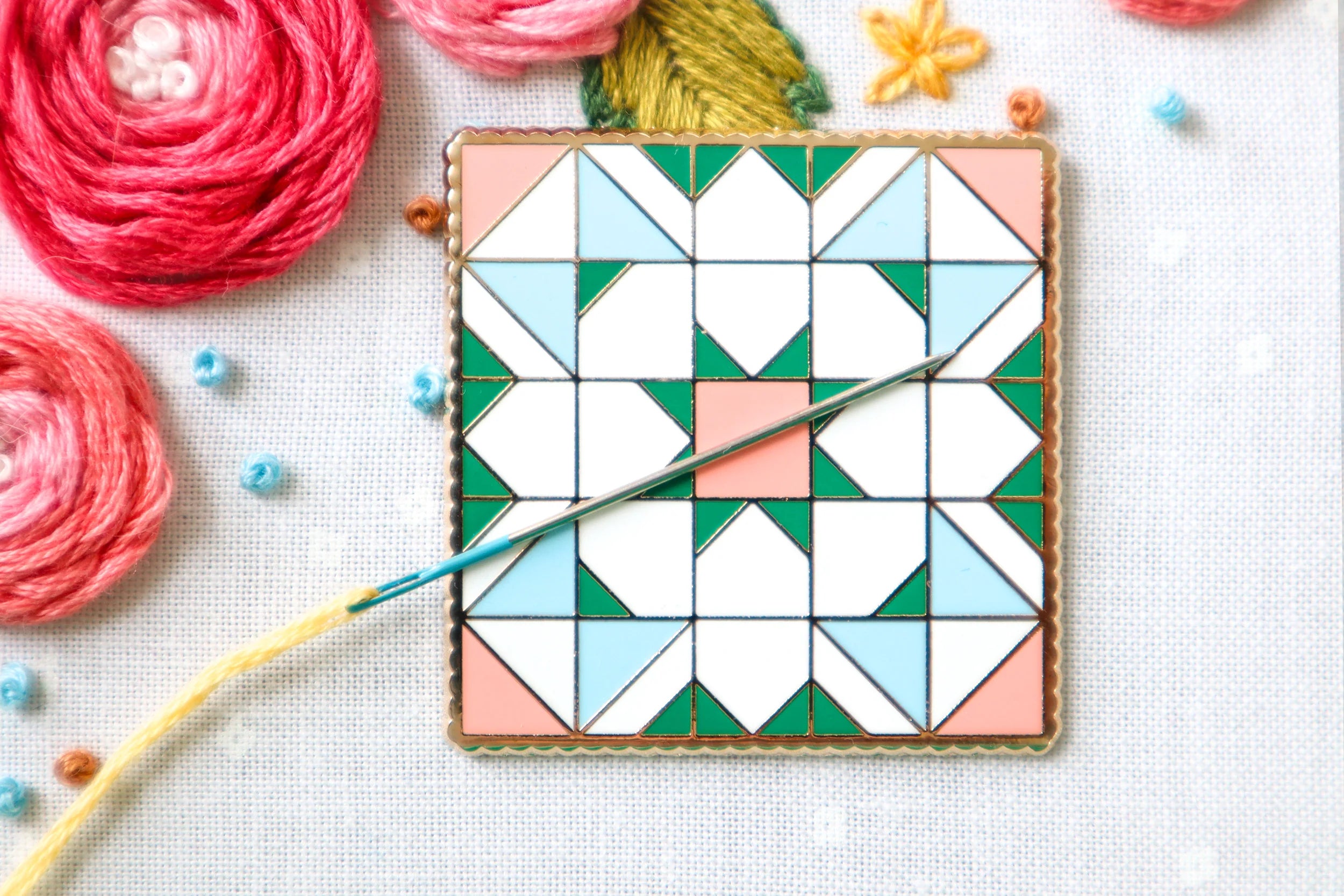 Needle Minder, SHINING STAR QUILT BLOCK by Flamingo Toes