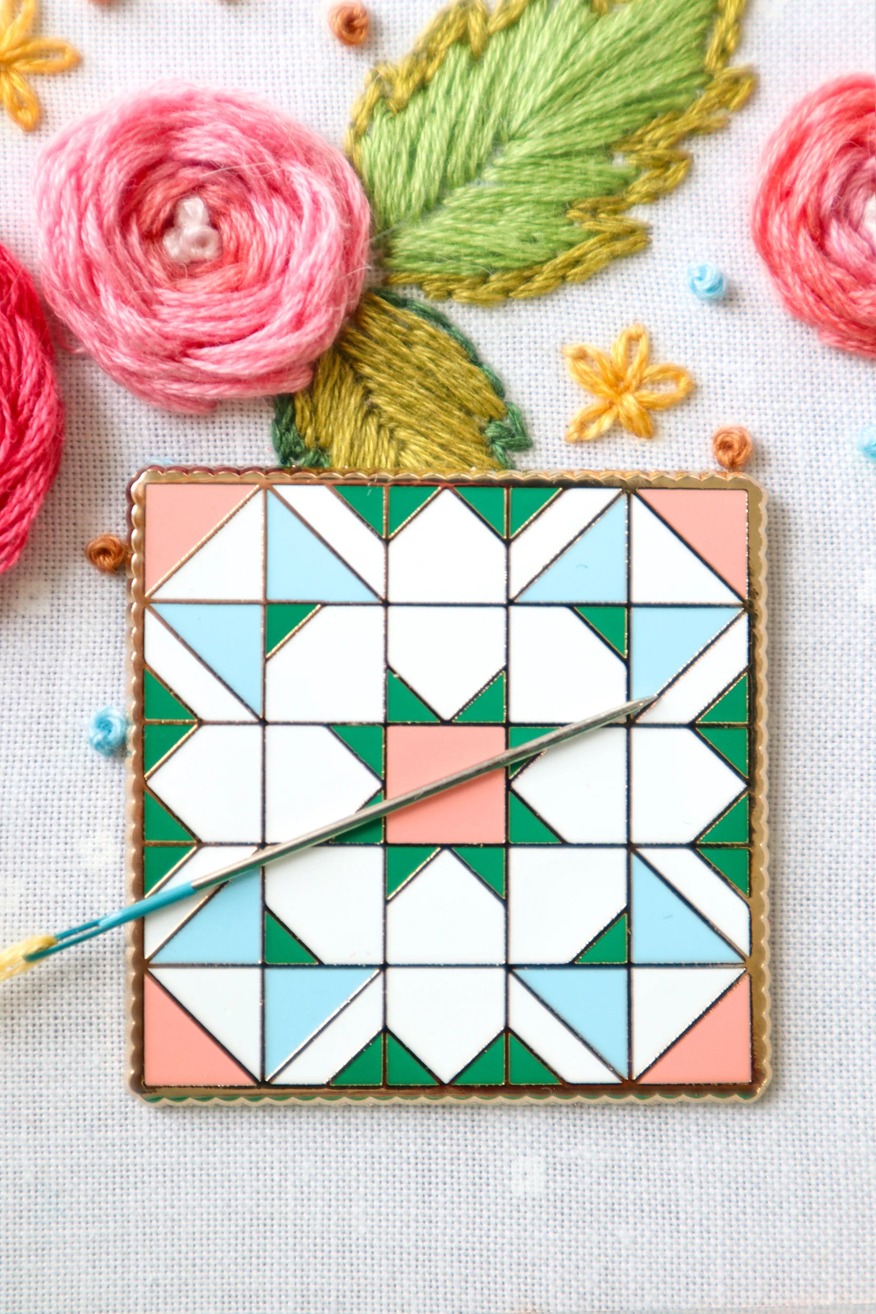 Needle Minder, SHINING STAR QUILT BLOCK by Flamingo Toes