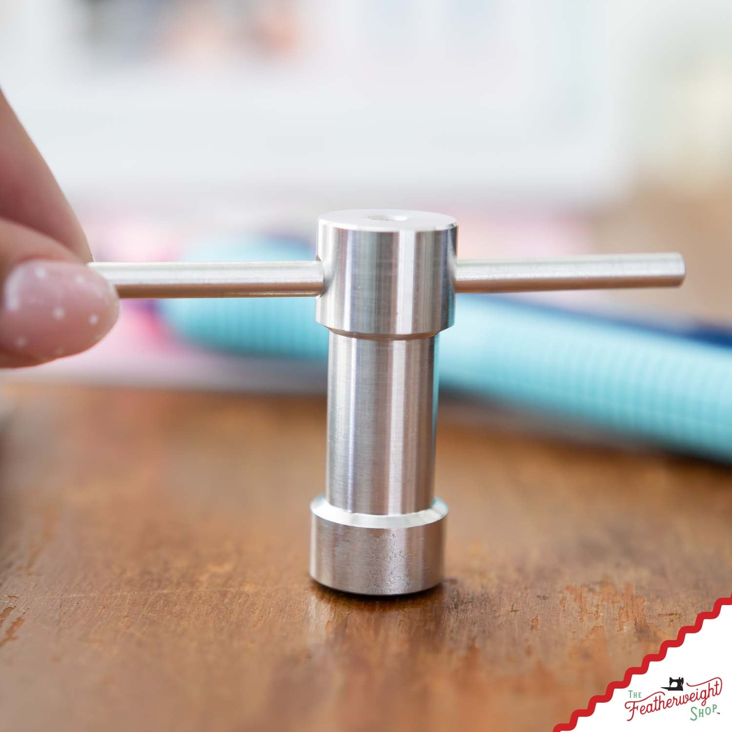 Thread Jam Removal Tool, COMMON SIZE for Singer Featherweight 221, 222, & 301