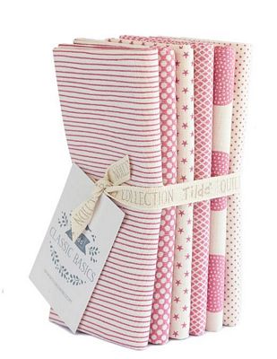 Fabric, Tilda Basic Classics Fat Quarter Bundle - PINK