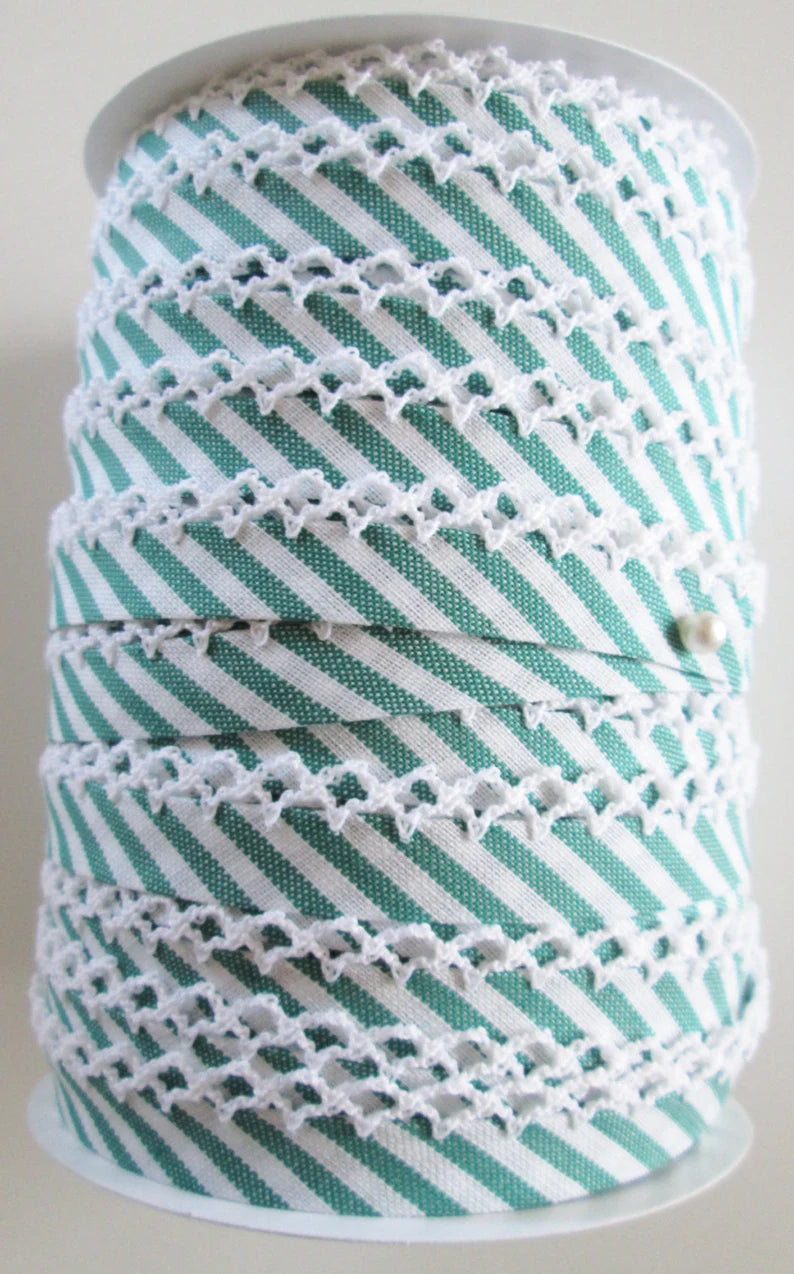 LACE BIAS TAPE, Kelly Green Stripe Double Fold Crochet Edge (by the yard)