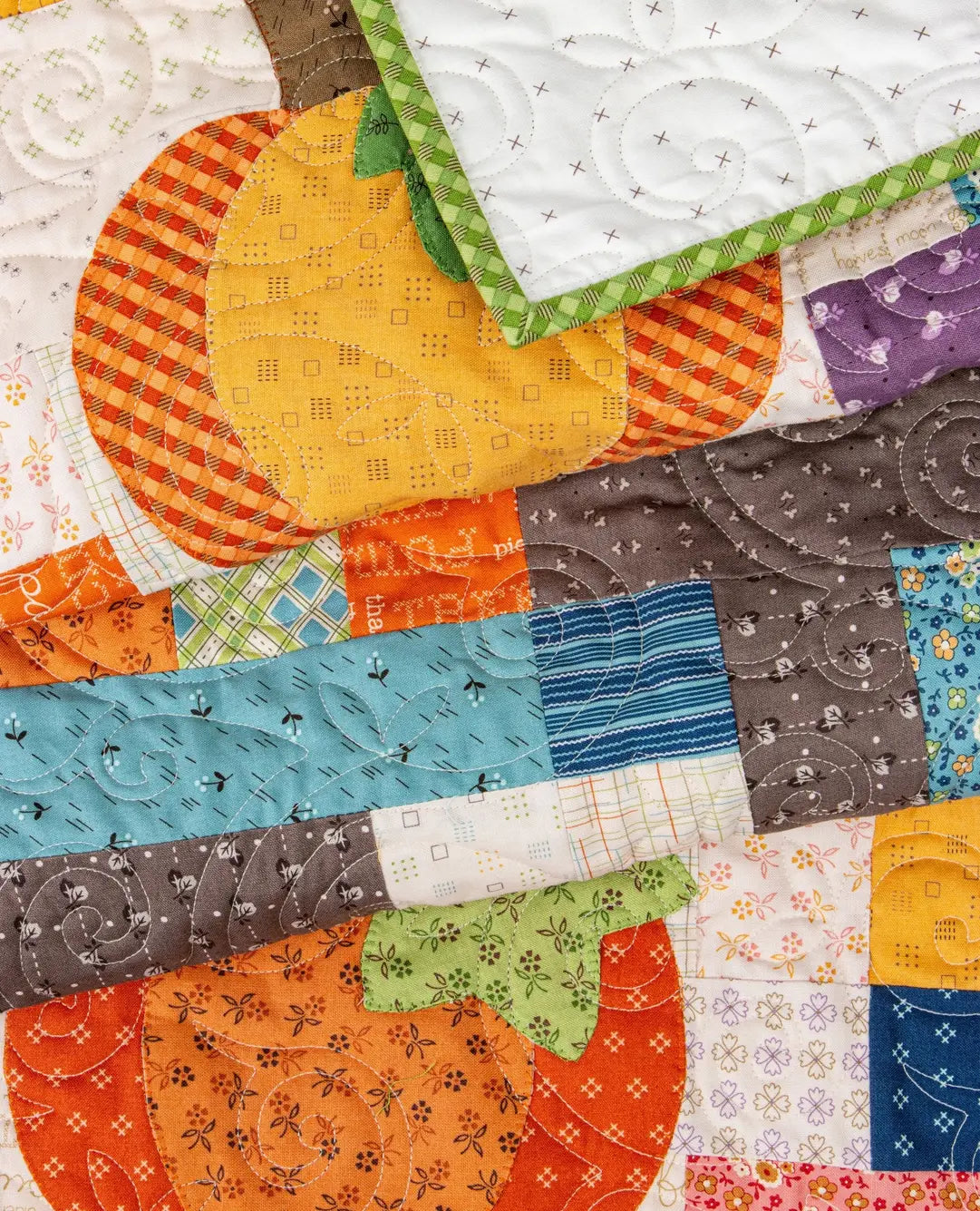 Quilt Kit, Boxed Set - Pumpkins & Haystacks by Lori Holt