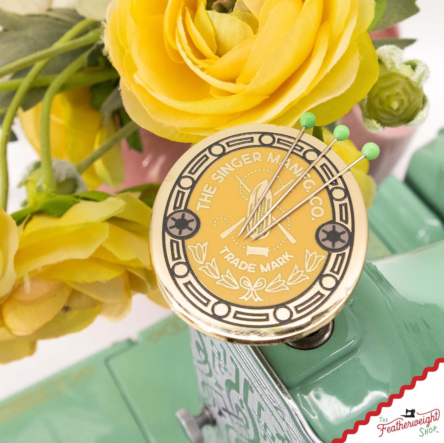 Needle Minder, PIN PAL - Singer's Black Border Badge