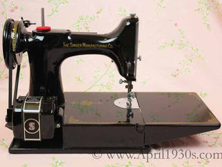 Load image into Gallery viewer, Singer Featherweight 221 Sewing Machine, AH417***