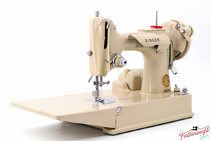 Singer Featherweight 221J Sewing Machine, Tan - JE152***