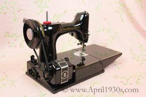 Singer Featherweight 221 Sewing Machine, AH417***