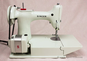 Singer Featherweight 221 Sewing Machine, WHITE EY848***ch