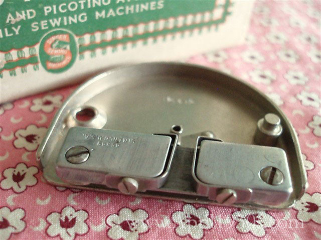 Throat Plate for Hemstitcher & Picot Edger Attachment, (Vintage Singer)