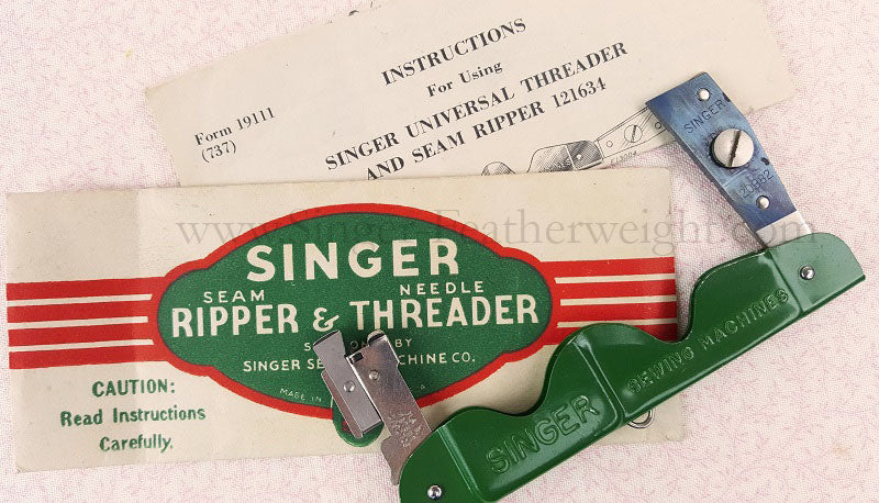Needle Threader and Seam Ripper, Singer (Vintage Original)
