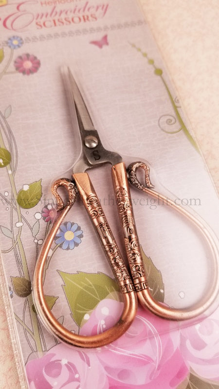 Scissors, Classy Sewing Embroidery Scissors - Antique Oriental