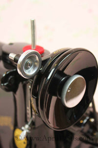 Singer Featherweight 221 Sewing Machine, AH417***