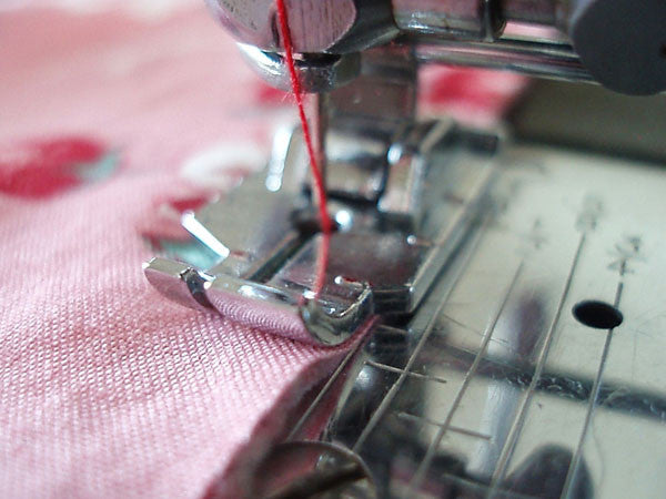 Quarter Inch (1/4") Foot, SNAP-ON Patchwork Piecing Quilting