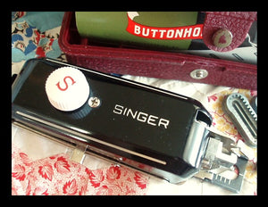 singer buttonholer