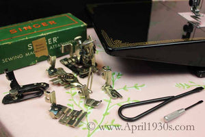 Singer Featherweight 221 Sewing Machine, AH417***