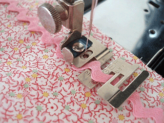 Load image into Gallery viewer, singer featherweight edge stitcher