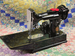 Load image into Gallery viewer, Singer Featherweight 222K Sewing Machine, ER0231**CH
