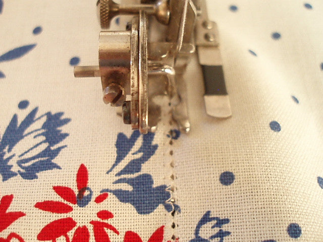 singer featherweight hemstitcher and picot edger