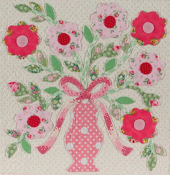 PATTERN, HOPE'S GARDEN Quilt by The Vintage Spool