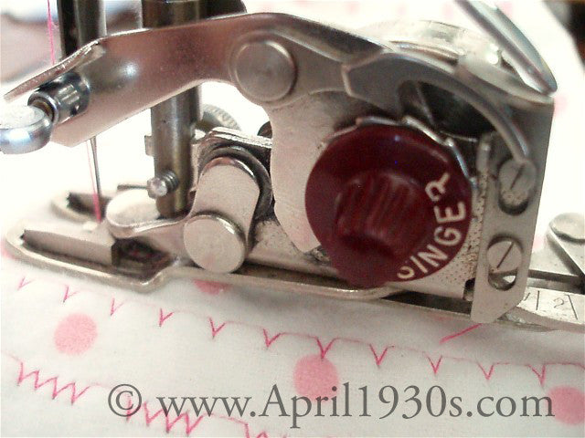 Vintage Swiss Singer Zigzag Attachment & Walking Foot – The Singer