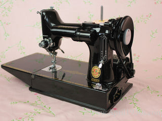 Load image into Gallery viewer, Singer Featherweight 221 Sewing Machine, ES244***