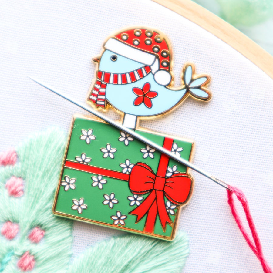 Needle Minder, CHRISTMAS BIRD by Flamingo Toes