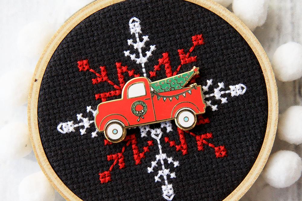 Needle Minder, RED CHRISTMAS TRUCK by Flamingo Toes