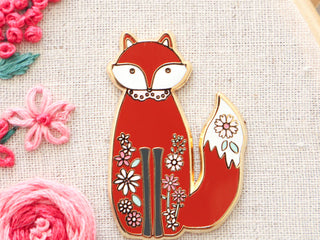 Load image into Gallery viewer, Floral Fox needle minder