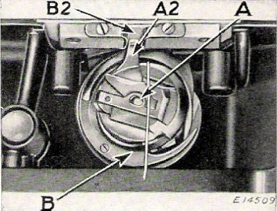 Throat / Needle Plate, Graduated - Singer Featherweight Model 221