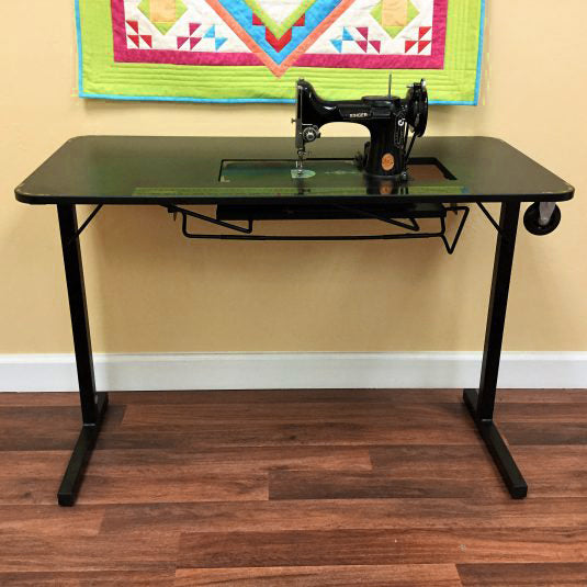 Singer outlet Sewing Table