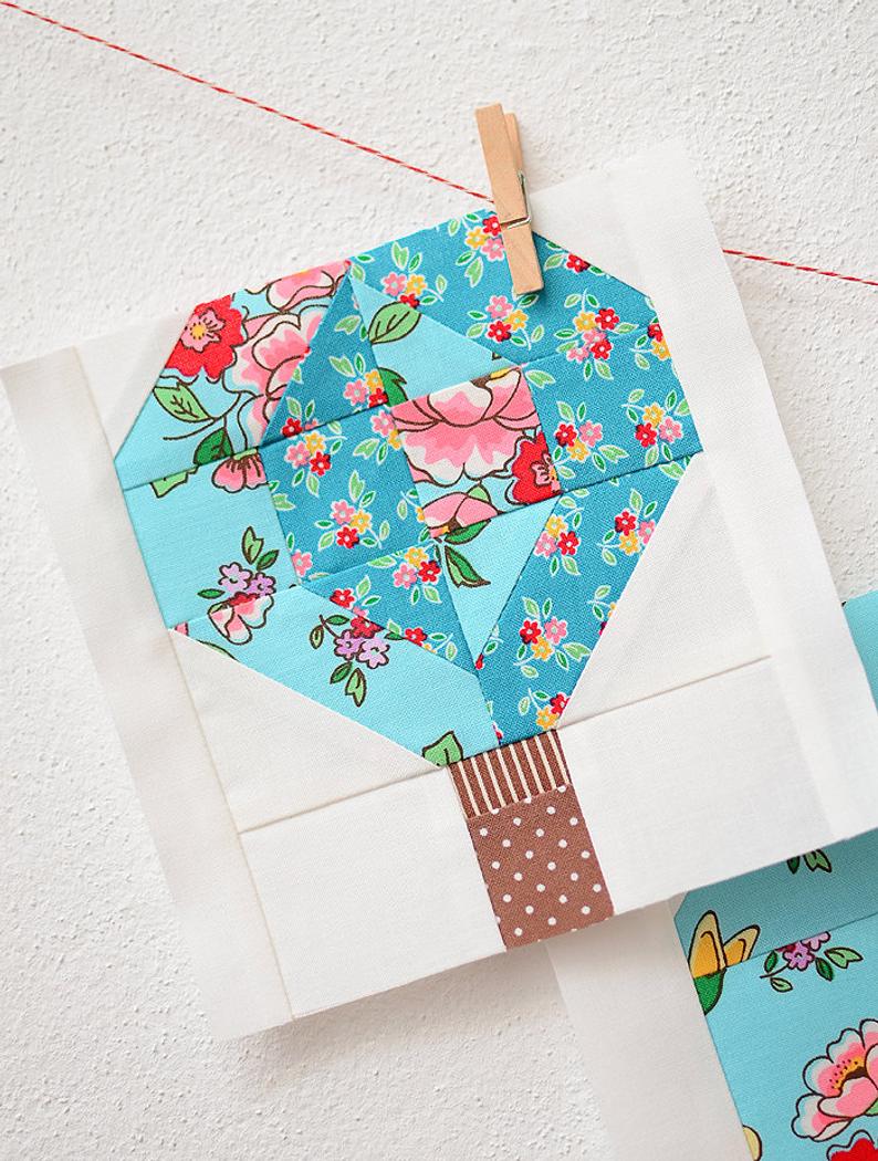 Pattern, Hot Air Balloon Quilt Block by Ellis & Higgs (digital download)
