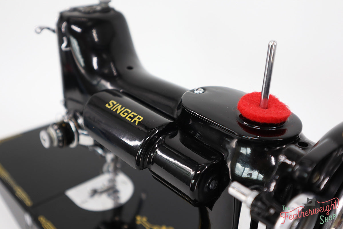 Singer Featherweight 221 Sewing Machine, AF081***