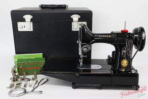 Singer Featherweight 222K Sewing Machine EK632***