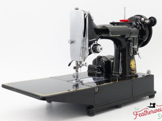 Load image into Gallery viewer, Singer Featherweight 222K Sewing Machine - EM959*** - 1957