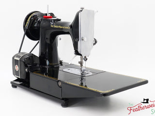 Load image into Gallery viewer, Singer Featherweight 222K Sewing Machine - EM959*** - 1957