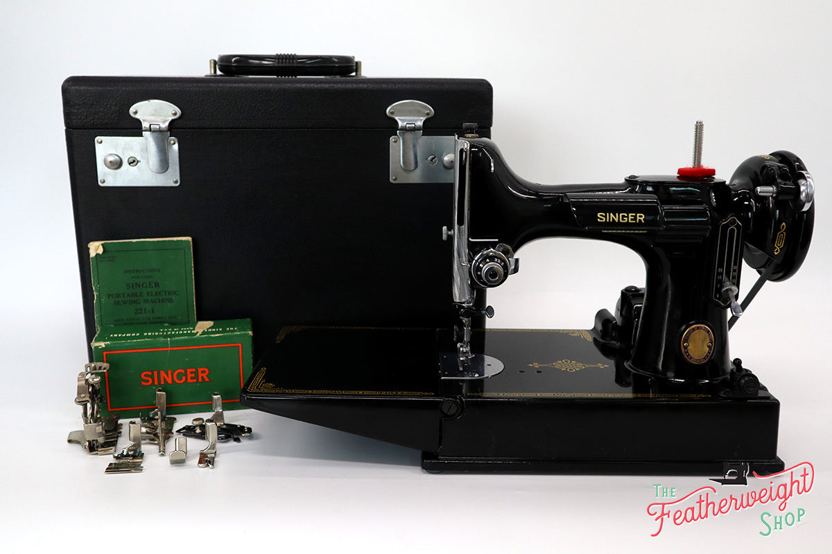 Singer Featherweight 221 Sewing Machine, Centennial: AK598***