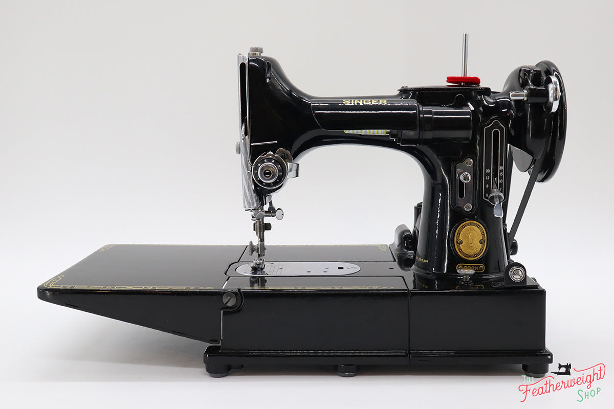 Singer Featherweight 222K 1953 - EJ271***